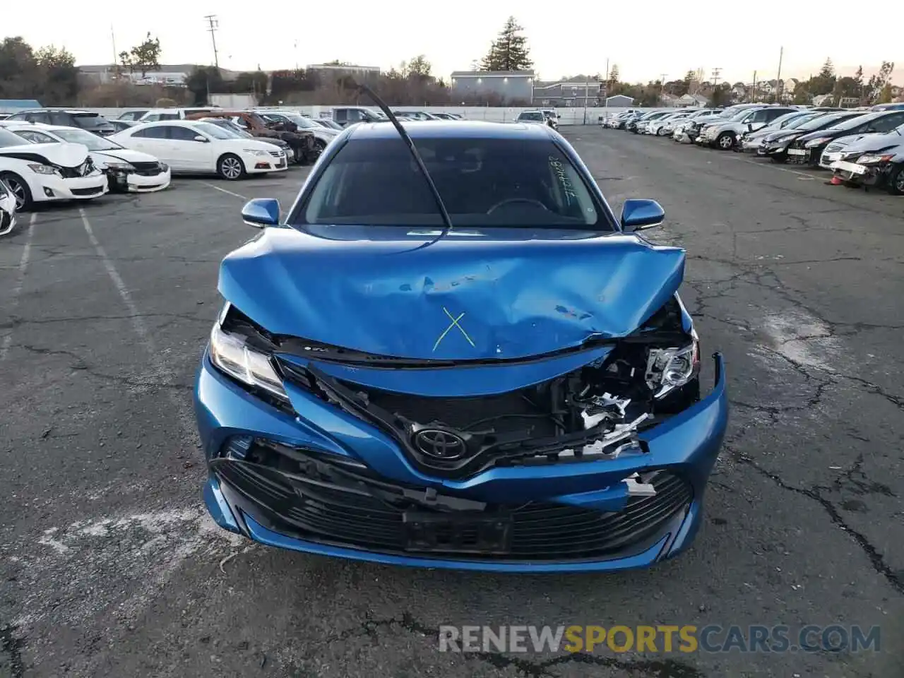 5 Photograph of a damaged car 4T1L11AK8LU326802 TOYOTA CAMRY 2020