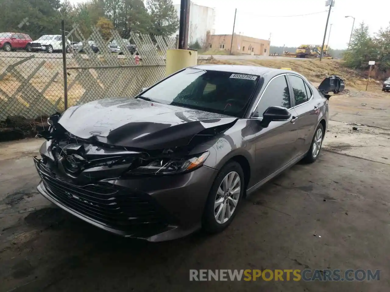 2 Photograph of a damaged car 4T1L11AK8LU863413 TOYOTA CAMRY 2020