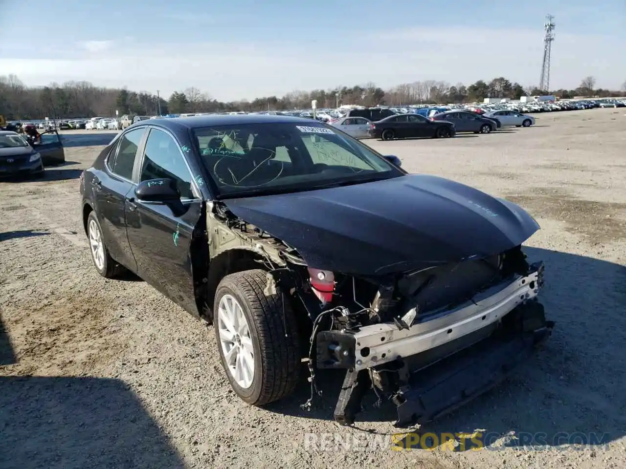 1 Photograph of a damaged car 4T1L11AK9LU501414 TOYOTA CAMRY 2020