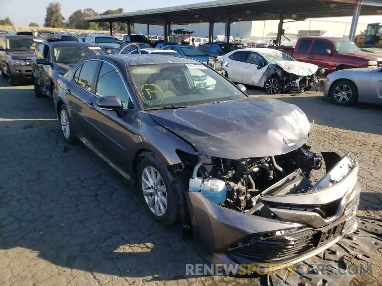 1 Photograph of a damaged car 4T1L11AK9LU882441 TOYOTA CAMRY 2020