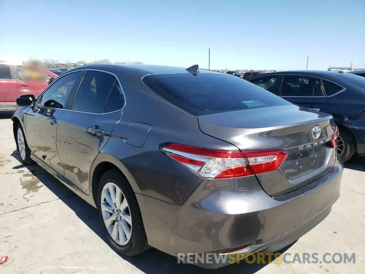 3 Photograph of a damaged car 4T1L11AK9LU923571 TOYOTA CAMRY 2020