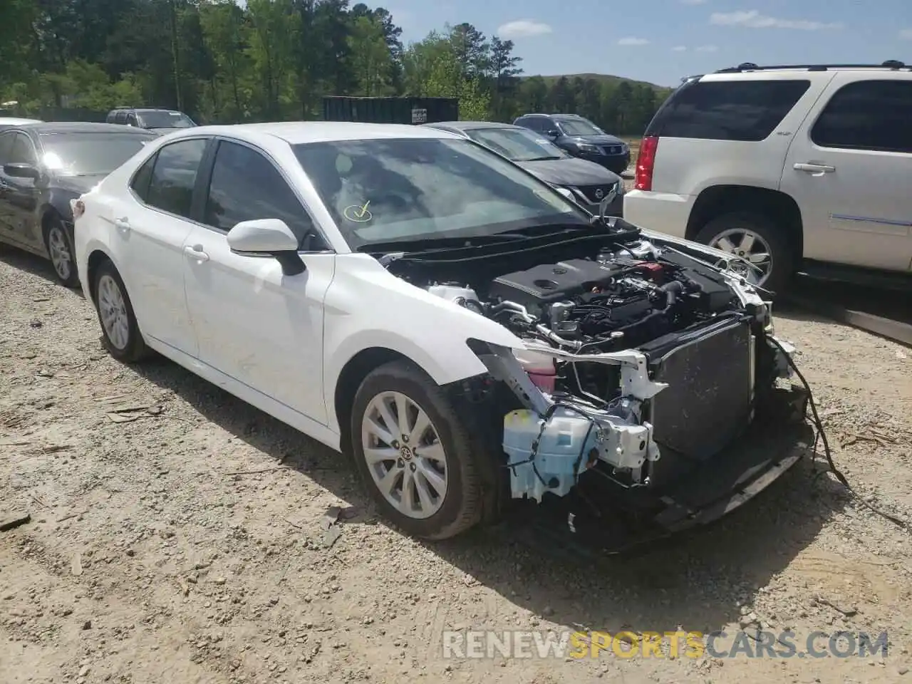 1 Photograph of a damaged car 4T1L11AKXLU993287 TOYOTA CAMRY 2020