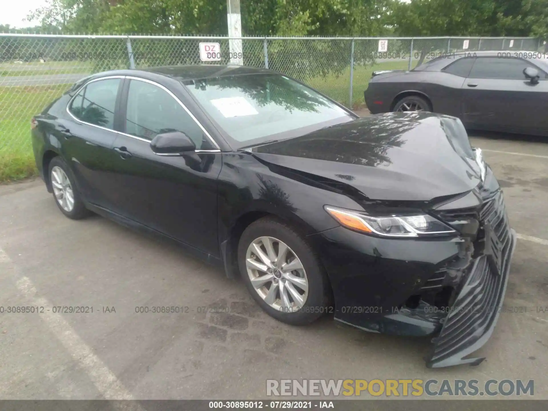 1 Photograph of a damaged car 4T1L11BK0LU003505 TOYOTA CAMRY 2020