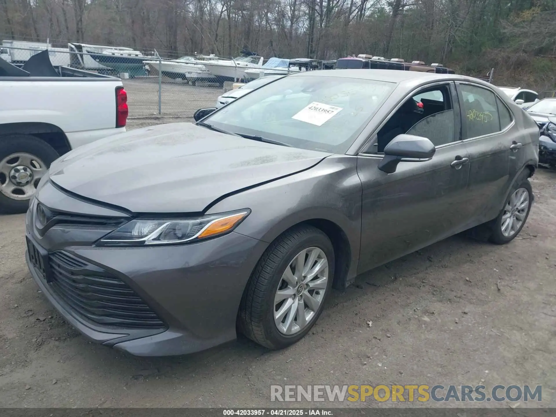 2 Photograph of a damaged car 4T1L11BK1LU009023 TOYOTA CAMRY 2020