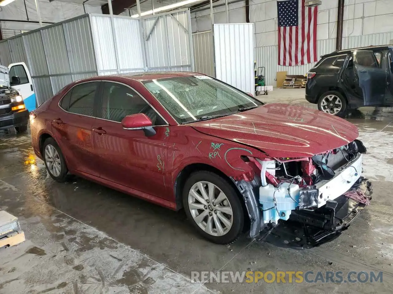 4 Photograph of a damaged car 4T1L11BK2LU002873 TOYOTA CAMRY 2020