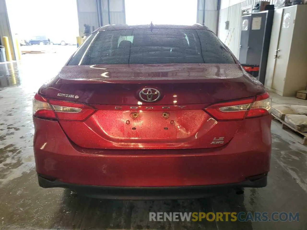 6 Photograph of a damaged car 4T1L11BK2LU002873 TOYOTA CAMRY 2020