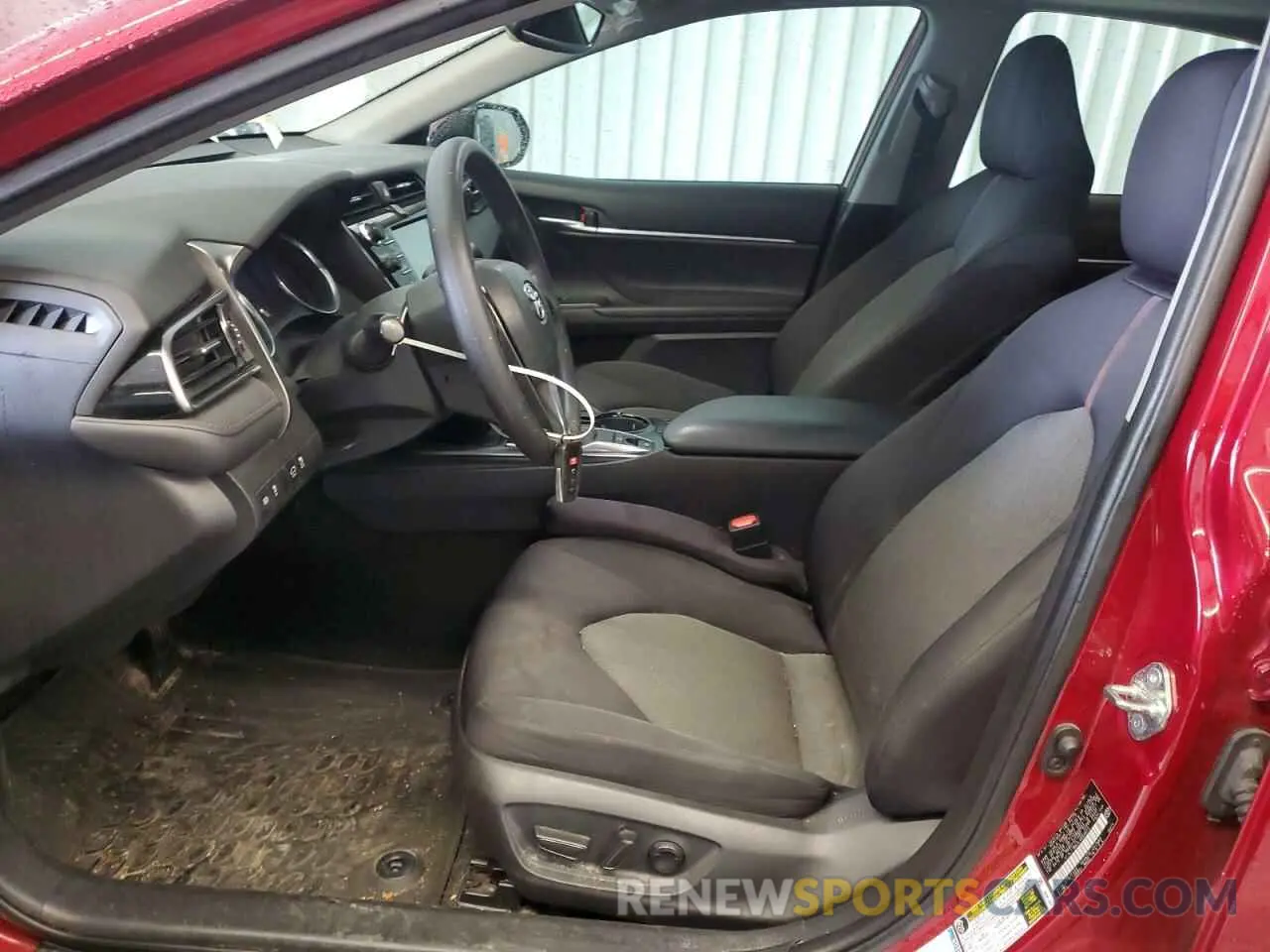 7 Photograph of a damaged car 4T1L11BK2LU002873 TOYOTA CAMRY 2020