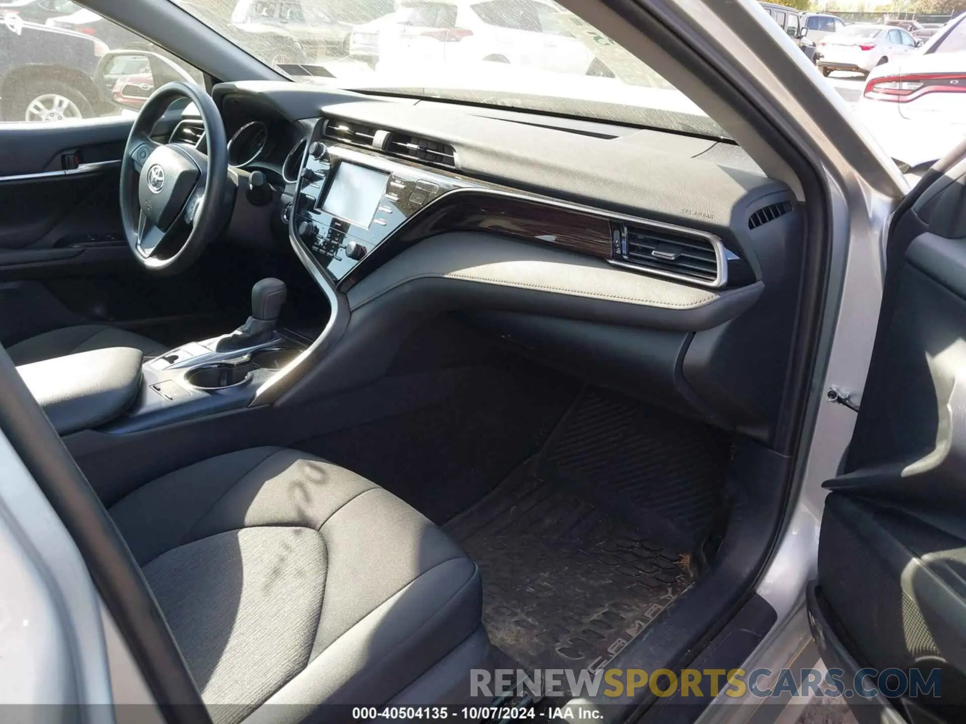 5 Photograph of a damaged car 4T1L11BK2LU006115 TOYOTA CAMRY 2020