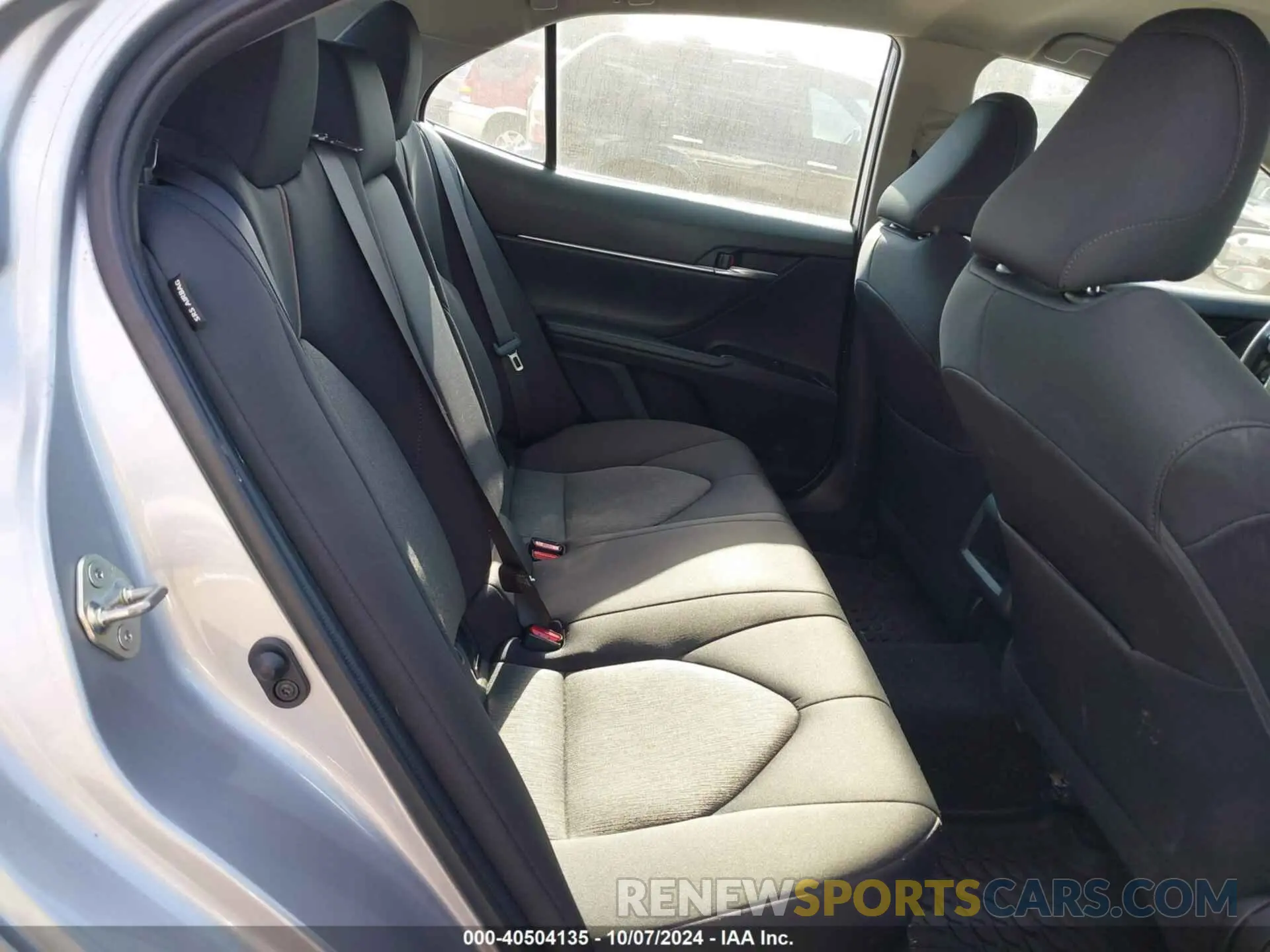 8 Photograph of a damaged car 4T1L11BK2LU006115 TOYOTA CAMRY 2020