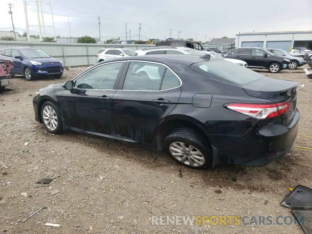 2 Photograph of a damaged car 4T1L11BK3LU015860 TOYOTA CAMRY 2020