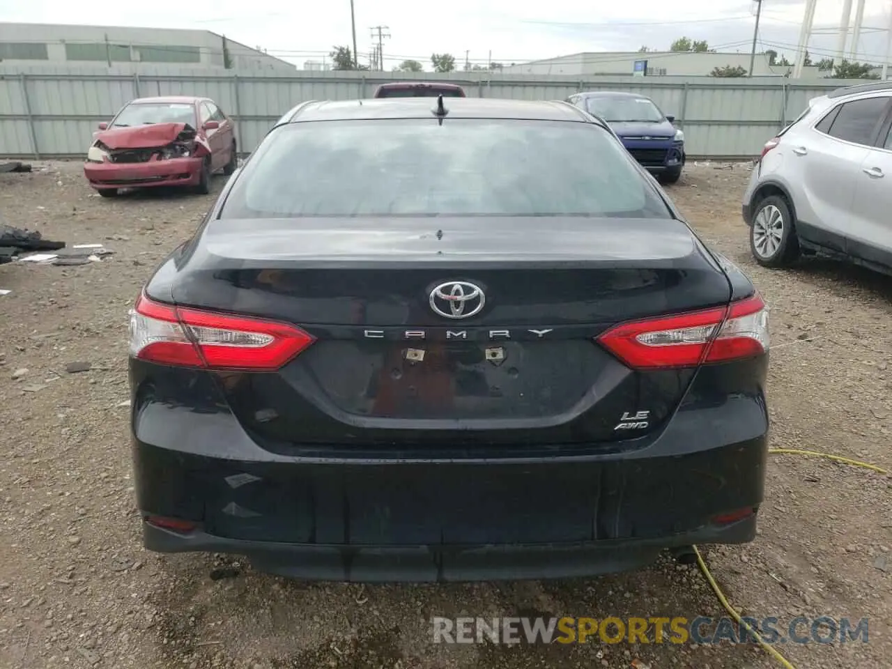 6 Photograph of a damaged car 4T1L11BK3LU015860 TOYOTA CAMRY 2020