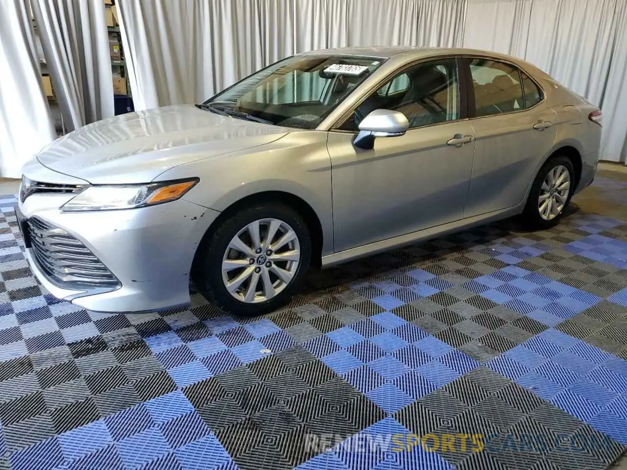 1 Photograph of a damaged car 4T1L11BK4LU002146 TOYOTA CAMRY 2020