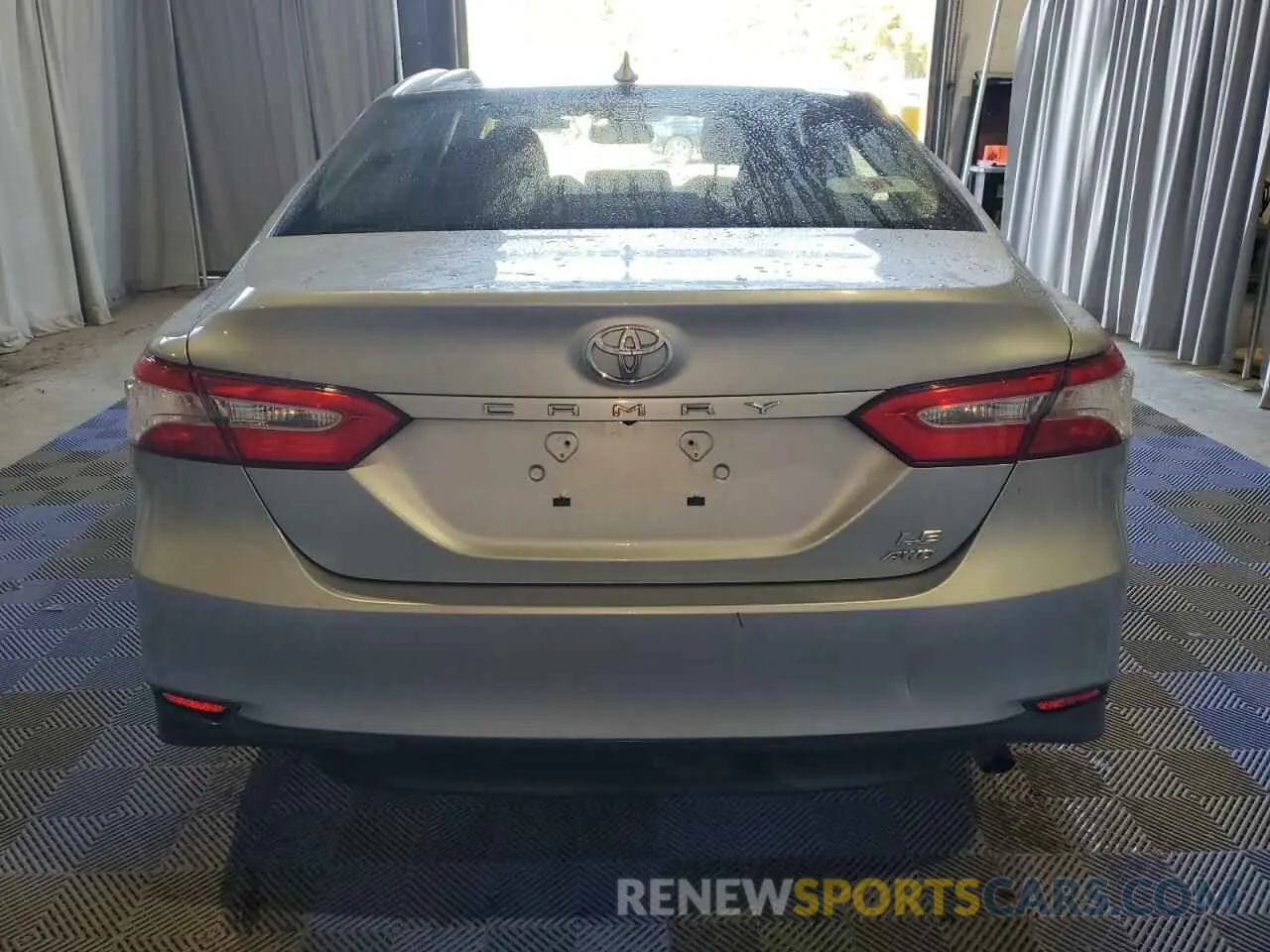 6 Photograph of a damaged car 4T1L11BK4LU002146 TOYOTA CAMRY 2020