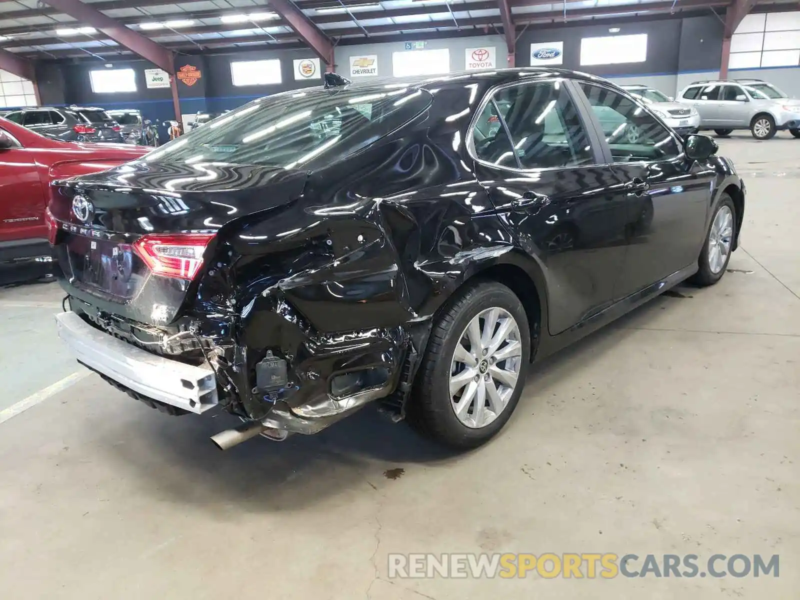 4 Photograph of a damaged car 4T1L11BK4LU007802 TOYOTA CAMRY 2020