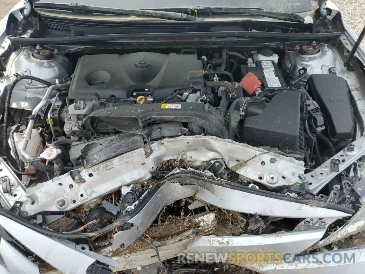 11 Photograph of a damaged car 4T1L11BK5LU018744 TOYOTA CAMRY 2020