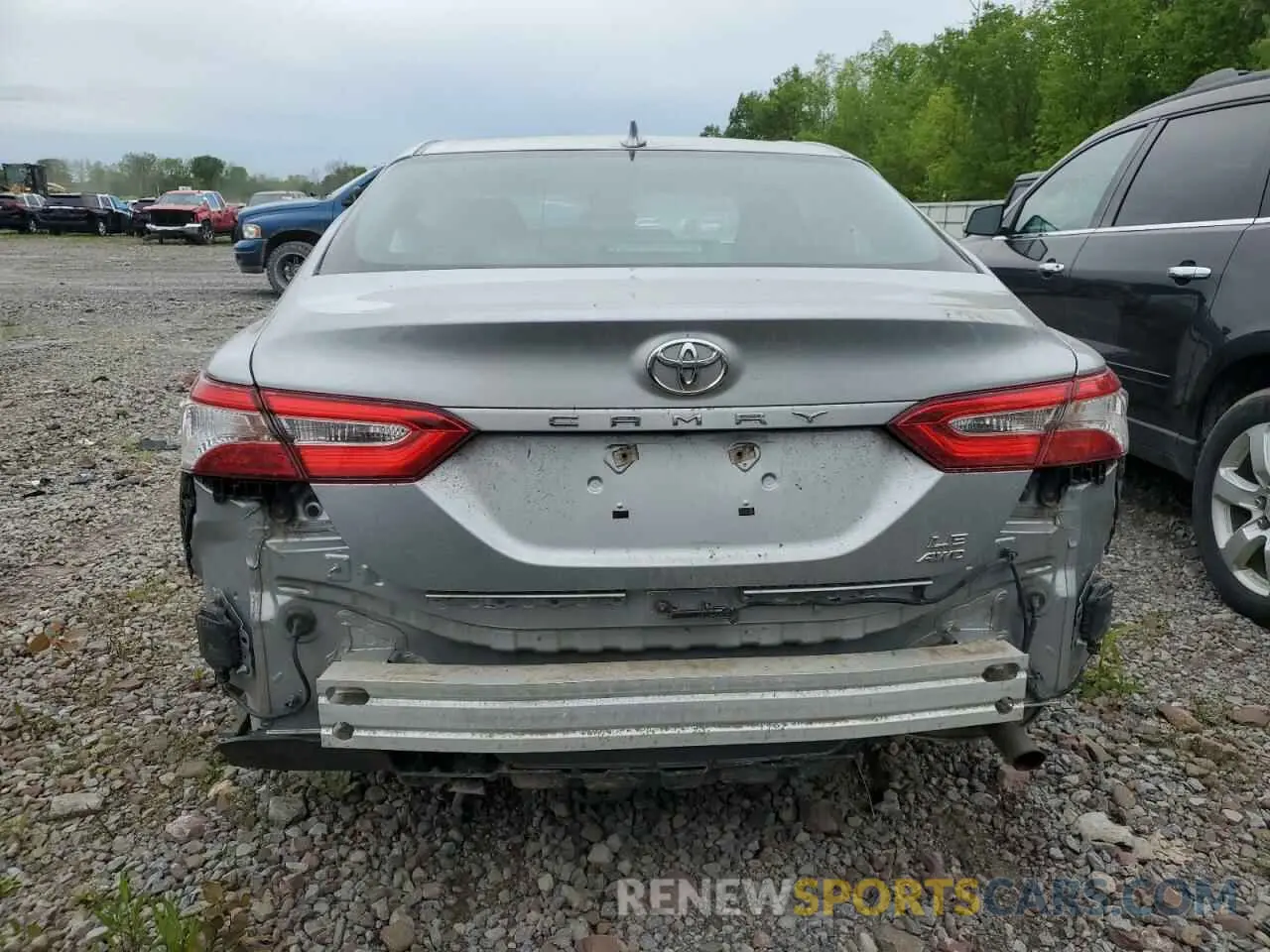 6 Photograph of a damaged car 4T1L11BK5LU018744 TOYOTA CAMRY 2020