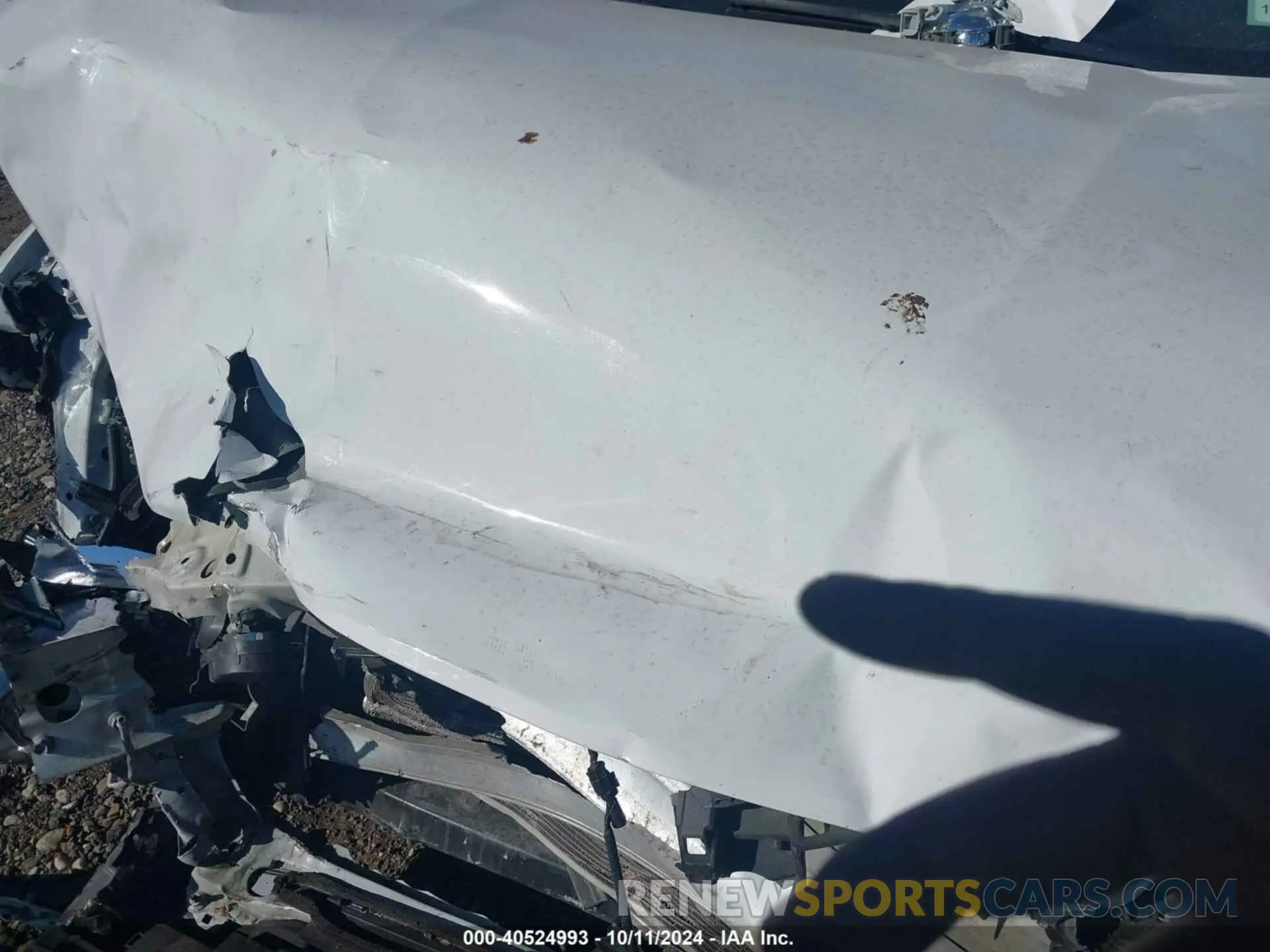 10 Photograph of a damaged car 4T1L11BK6LU011799 TOYOTA CAMRY 2020