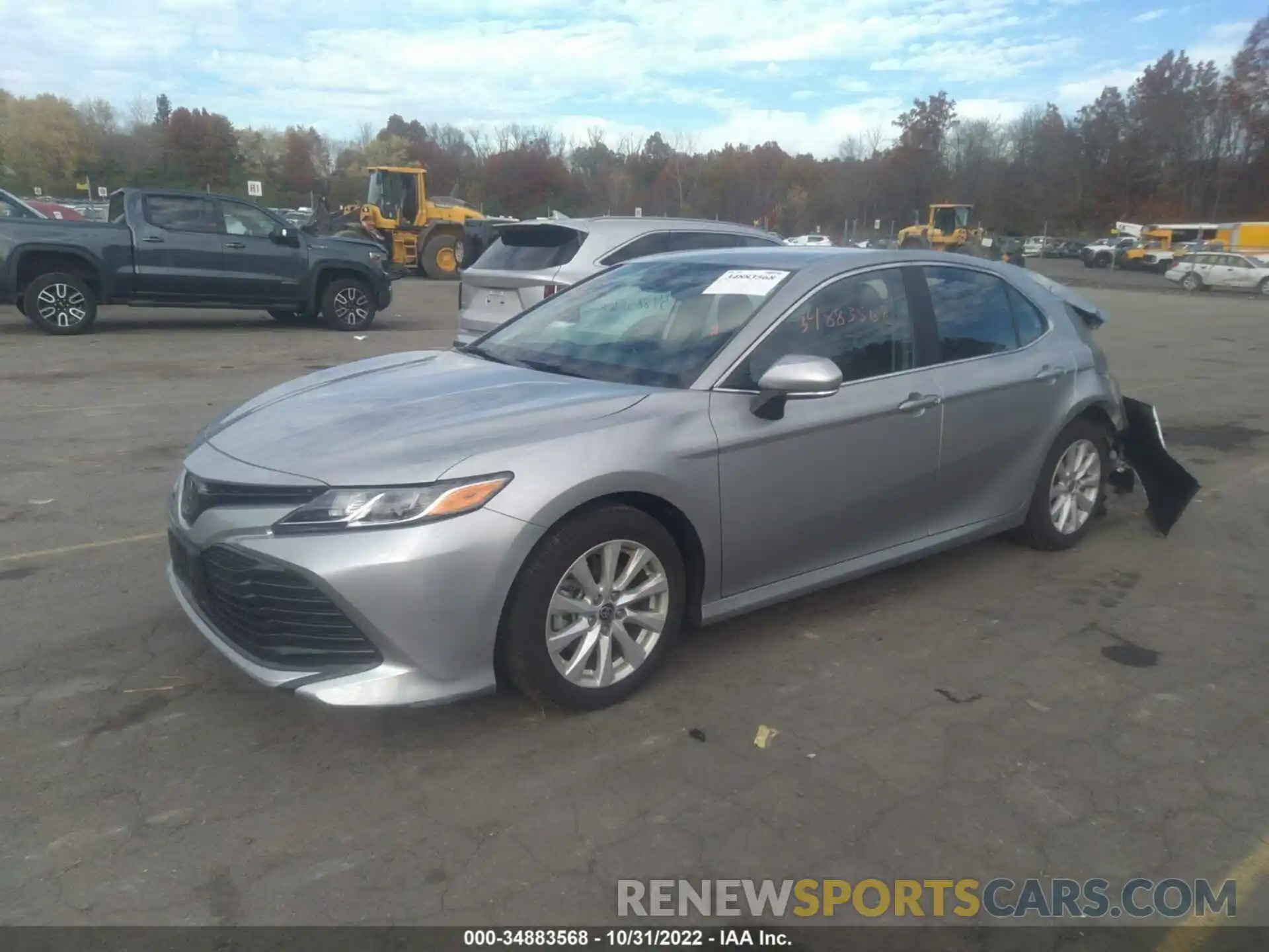 2 Photograph of a damaged car 4T1L11BK6LU016713 TOYOTA CAMRY 2020