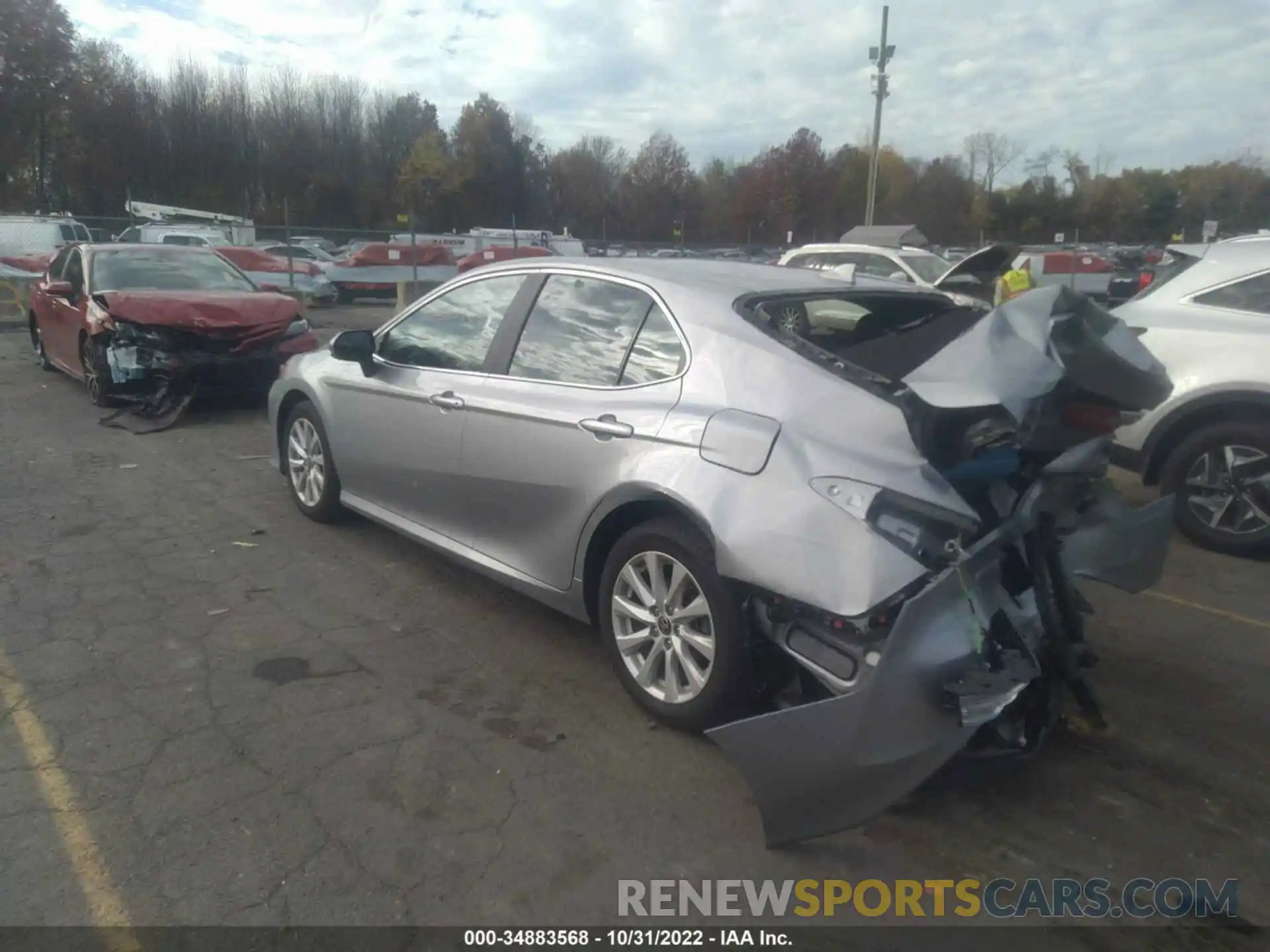 3 Photograph of a damaged car 4T1L11BK6LU016713 TOYOTA CAMRY 2020