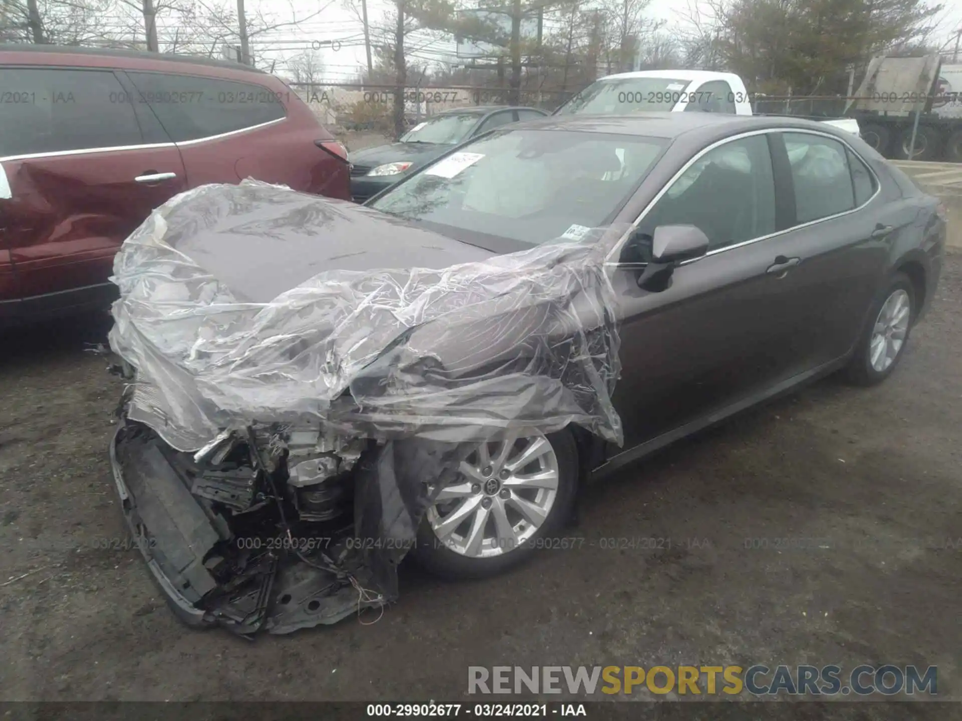 2 Photograph of a damaged car 4T1L11BK8LU018382 TOYOTA CAMRY 2020