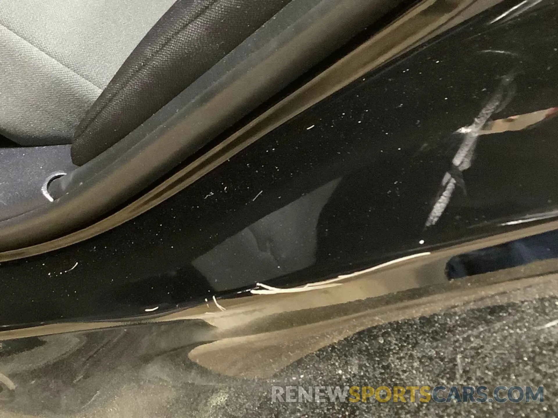10 Photograph of a damaged car 4T1L31AK0LU016475 TOYOTA CAMRY 2020