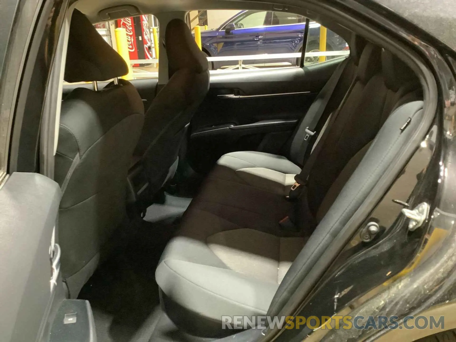 13 Photograph of a damaged car 4T1L31AK0LU016475 TOYOTA CAMRY 2020