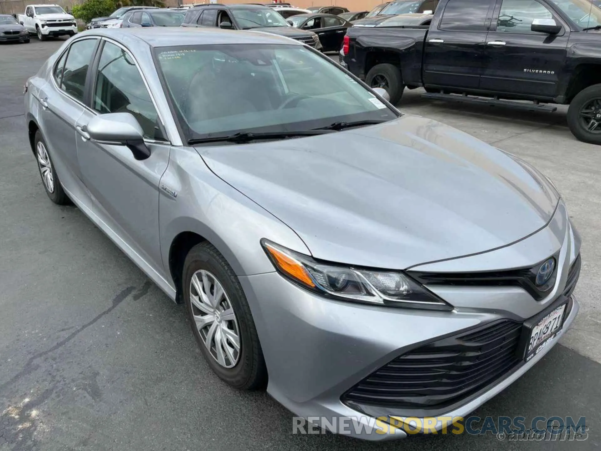 3 Photograph of a damaged car 4T1L31AK0LU521528 TOYOTA CAMRY 2020