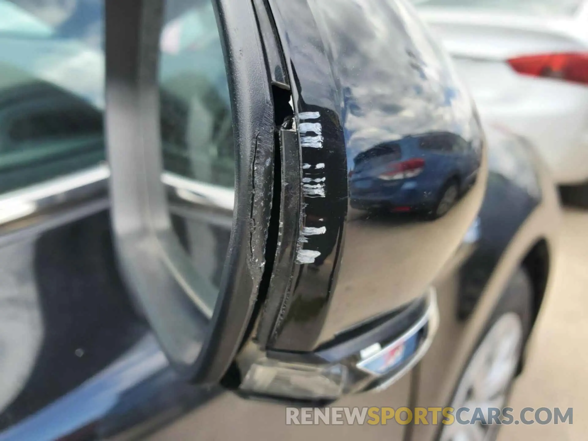 13 Photograph of a damaged car 4T1L31AK2LU536614 TOYOTA CAMRY 2020