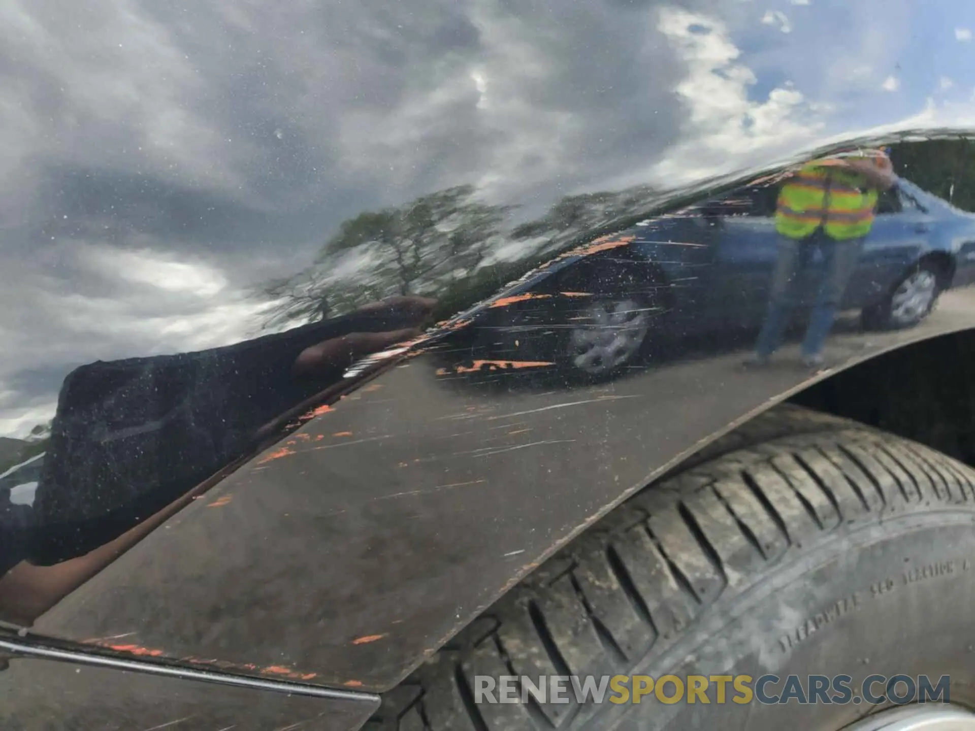 2 Photograph of a damaged car 4T1L31AK2LU536614 TOYOTA CAMRY 2020