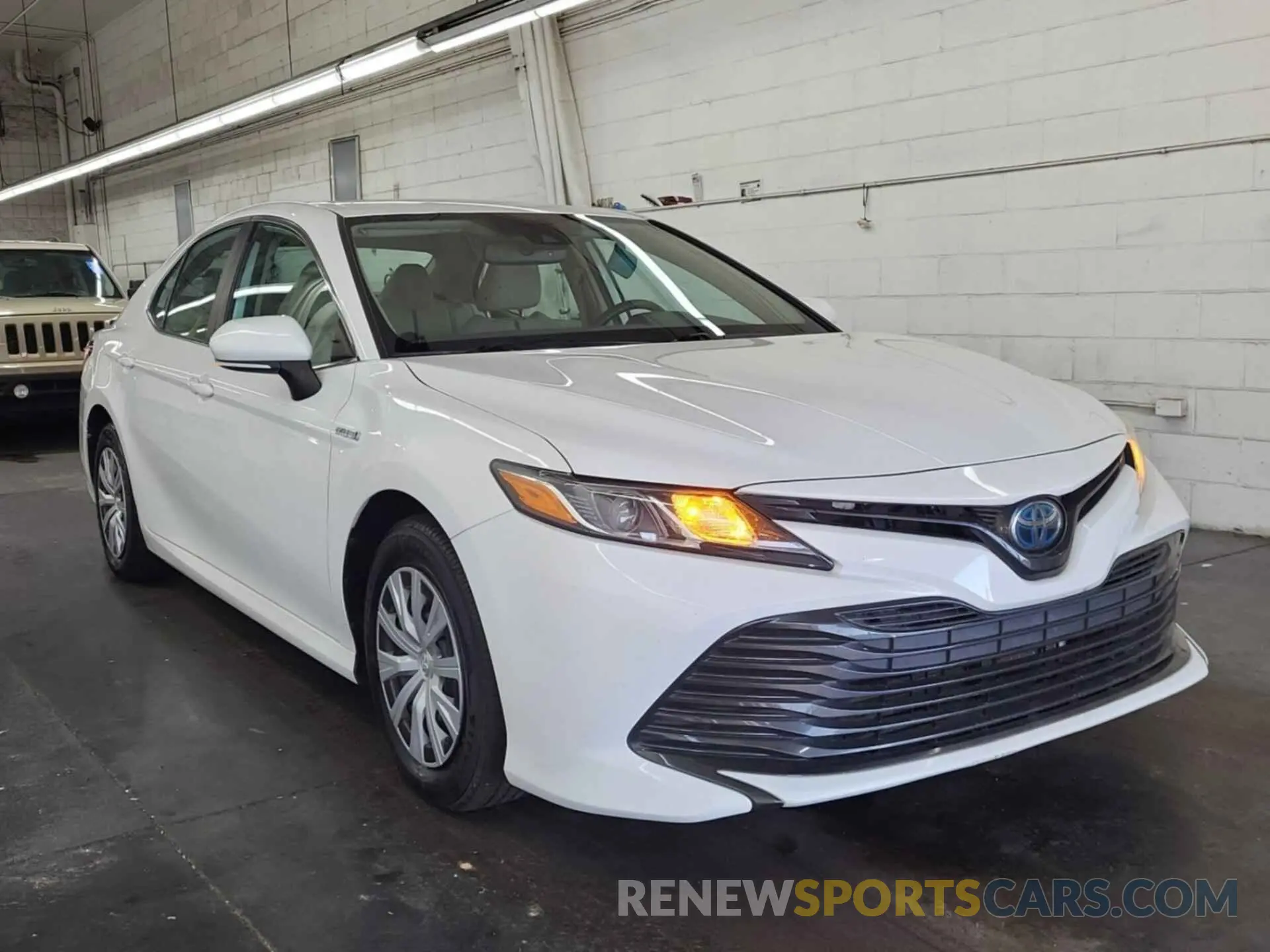 26 Photograph of a damaged car 4T1L31AK3LU533849 TOYOTA CAMRY 2020