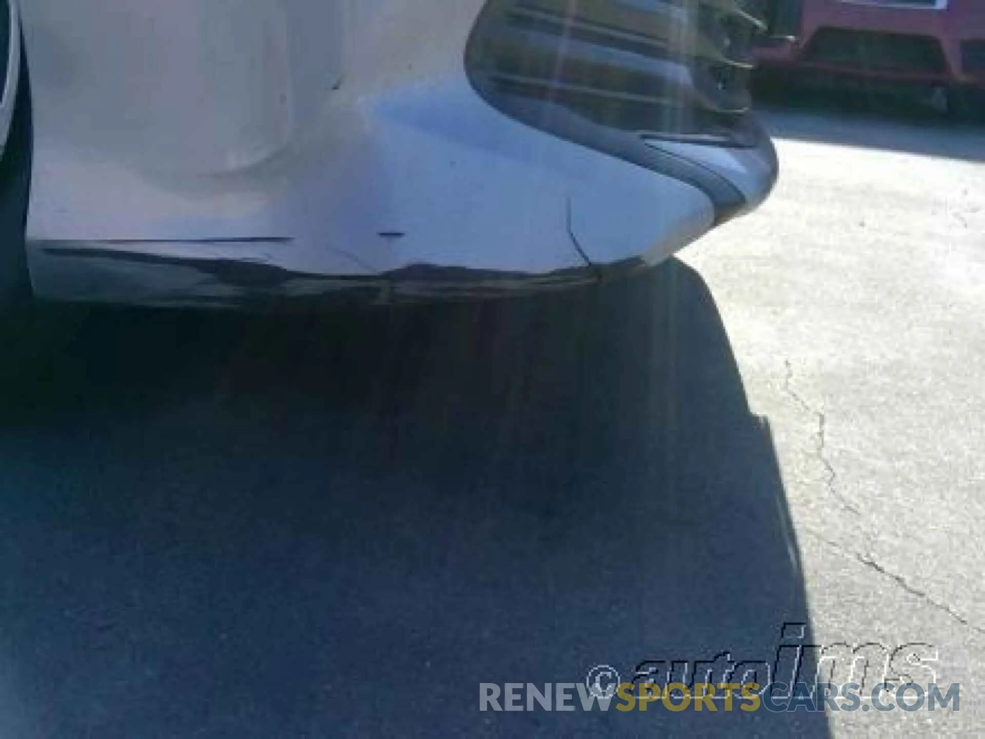 8 Photograph of a damaged car 4T1L31AK4LU015085 TOYOTA CAMRY 2020