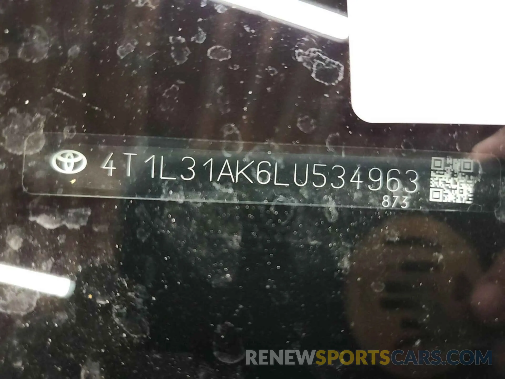10 Photograph of a damaged car 4T1L31AK6LU534963 TOYOTA CAMRY 2020