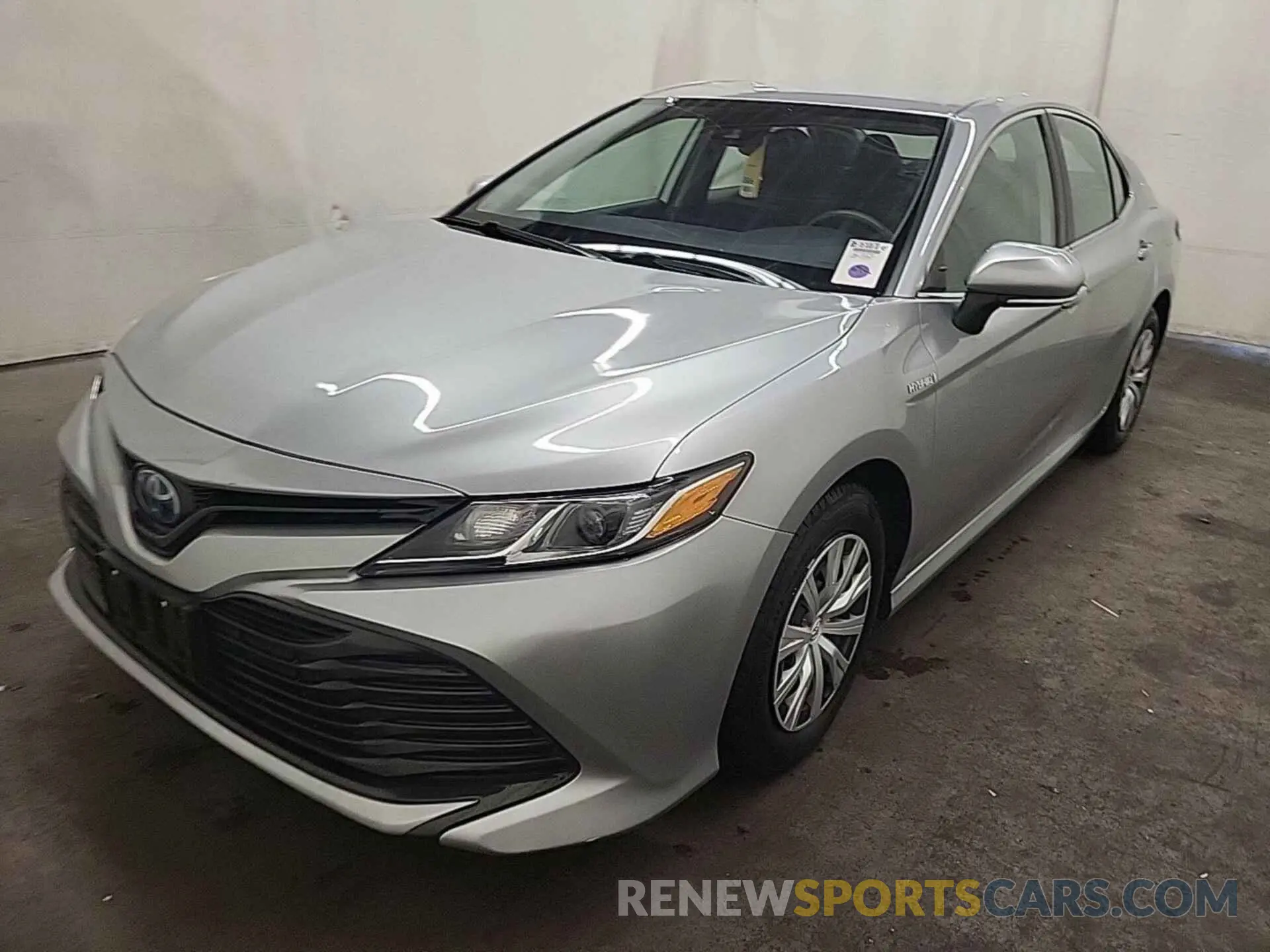17 Photograph of a damaged car 4T1L31AK6LU534963 TOYOTA CAMRY 2020