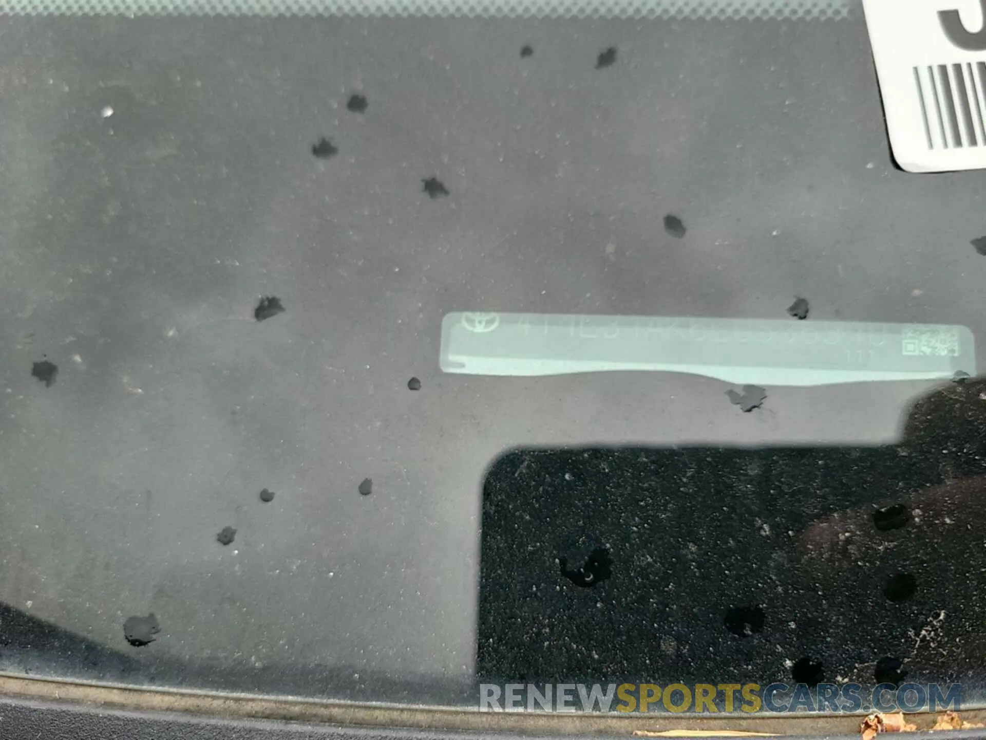 10 Photograph of a damaged car 4T1L31AK6LU536910 TOYOTA CAMRY 2020