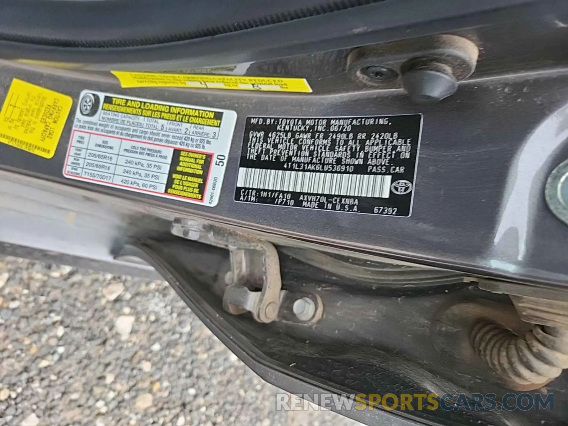 4 Photograph of a damaged car 4T1L31AK6LU536910 TOYOTA CAMRY 2020