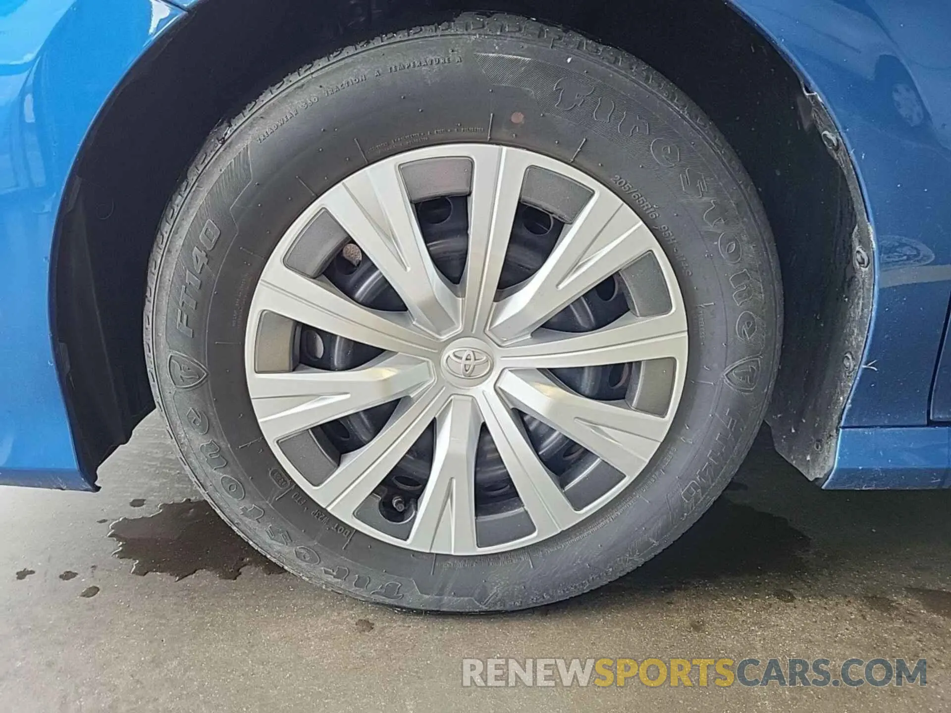 14 Photograph of a damaged car 4T1L31AK7LU014917 TOYOTA CAMRY 2020