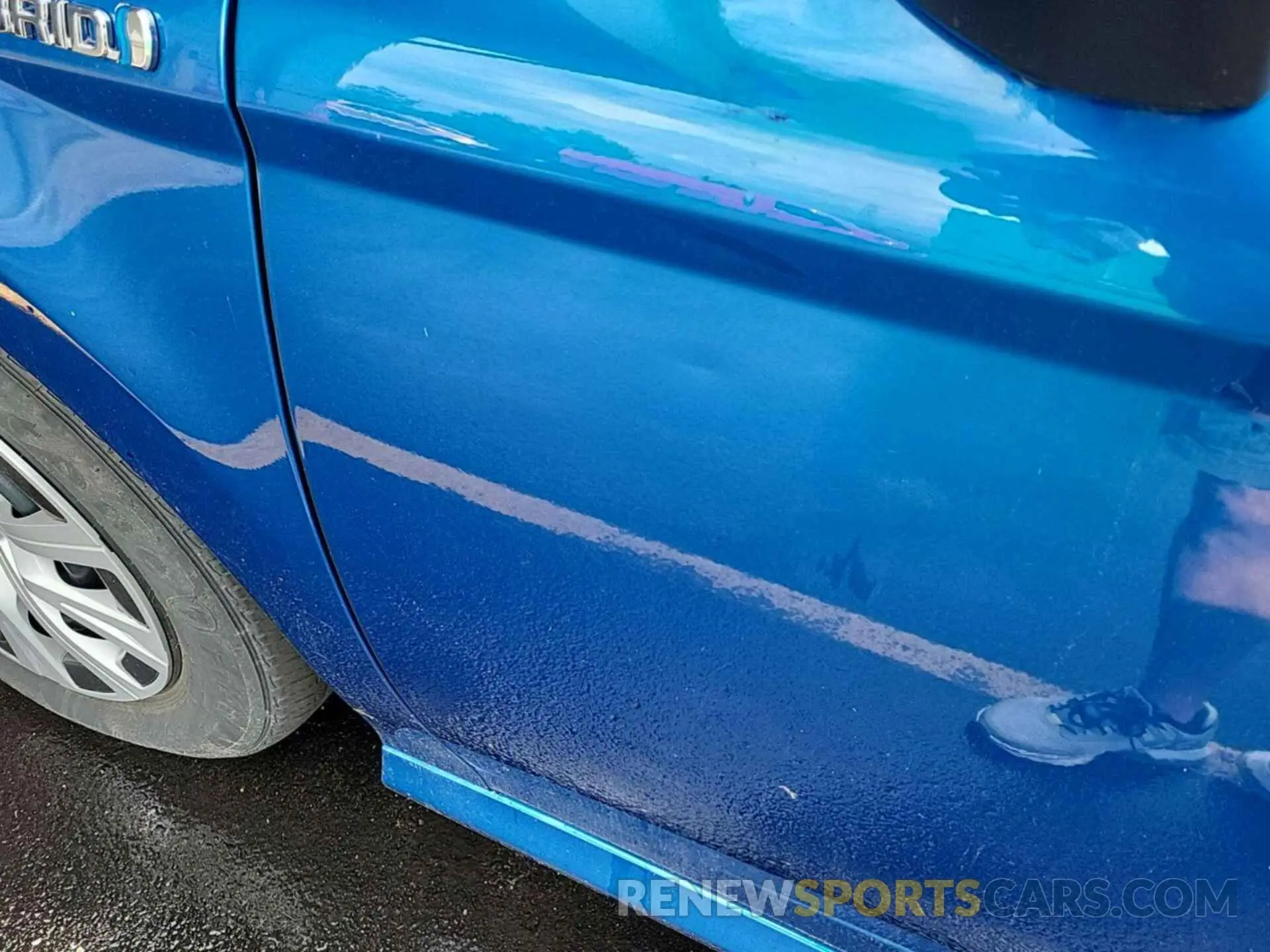 6 Photograph of a damaged car 4T1L31AK7LU014917 TOYOTA CAMRY 2020