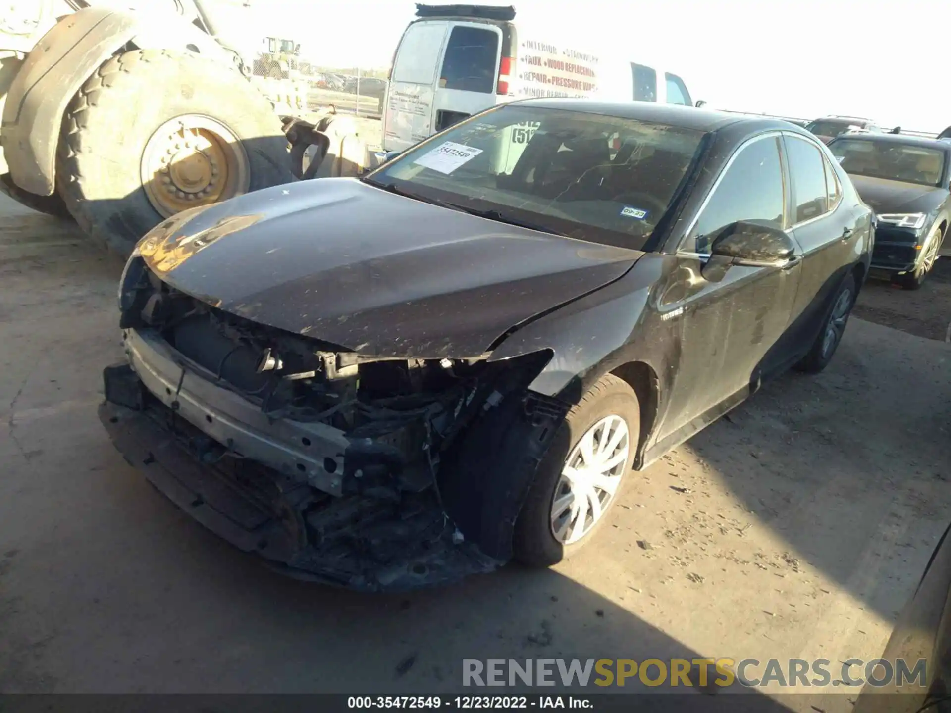 2 Photograph of a damaged car 4T1L31AK8LU017728 TOYOTA CAMRY 2020