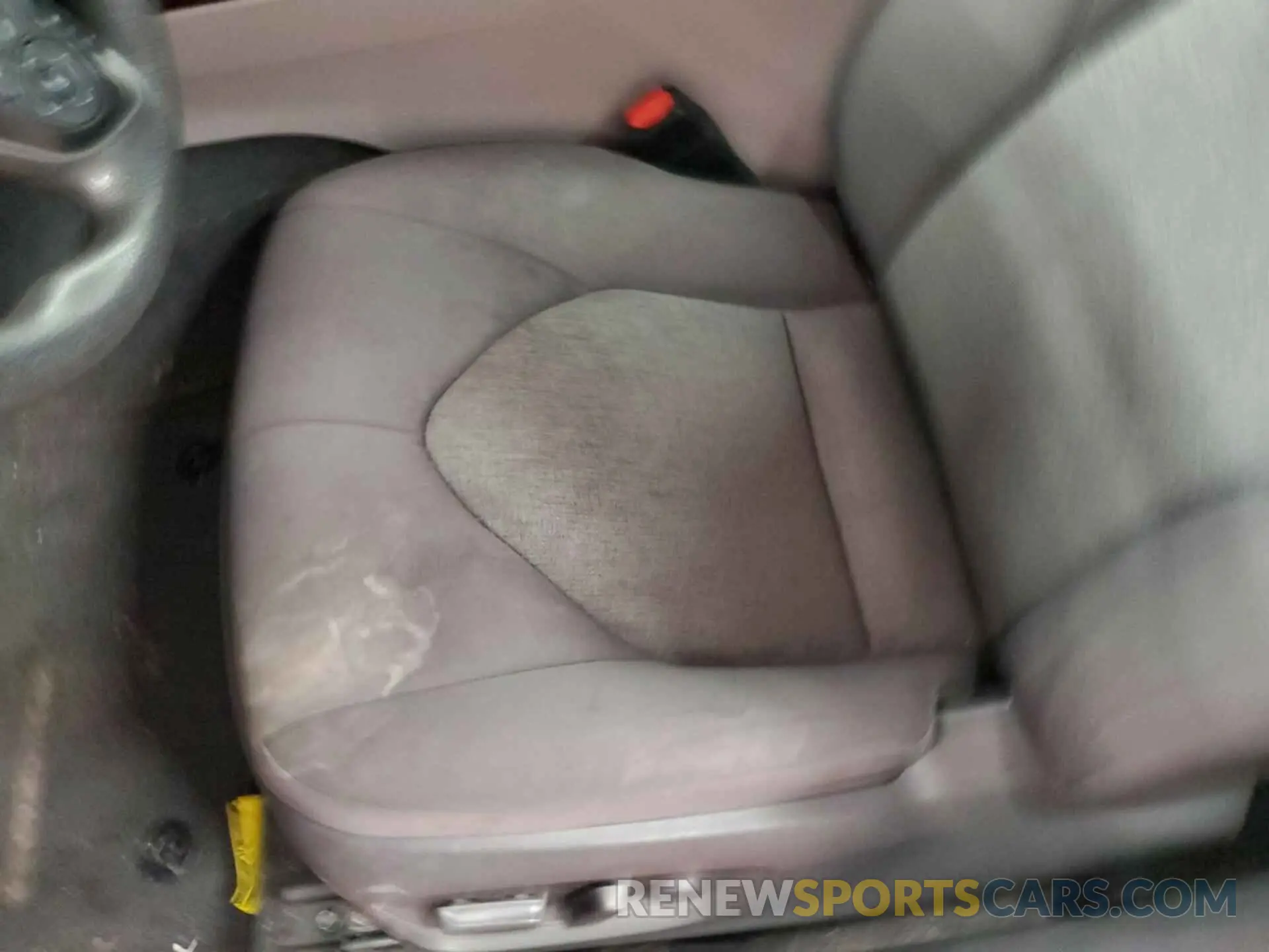 1 Photograph of a damaged car 4T1L31AK9LU520359 TOYOTA CAMRY 2020
