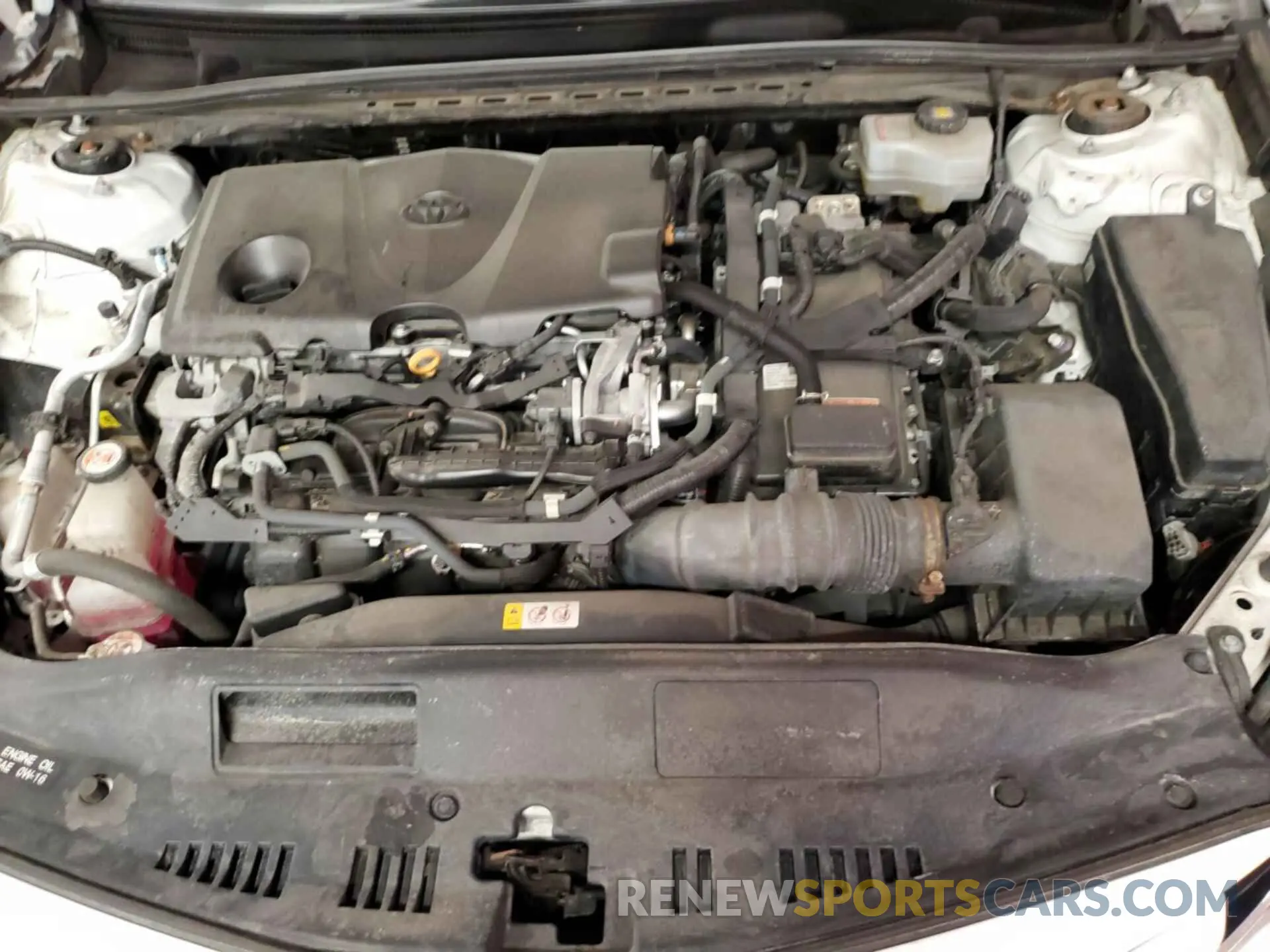24 Photograph of a damaged car 4T1L31AK9LU520359 TOYOTA CAMRY 2020