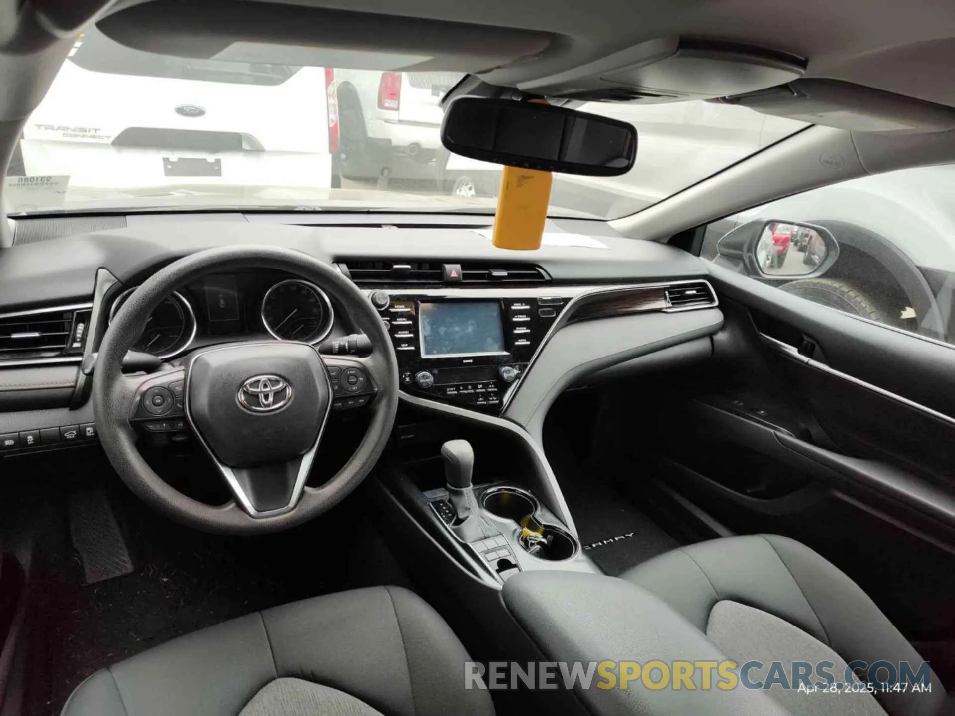 8 Photograph of a damaged car 4T1L31AK9LU536464 TOYOTA CAMRY 2020