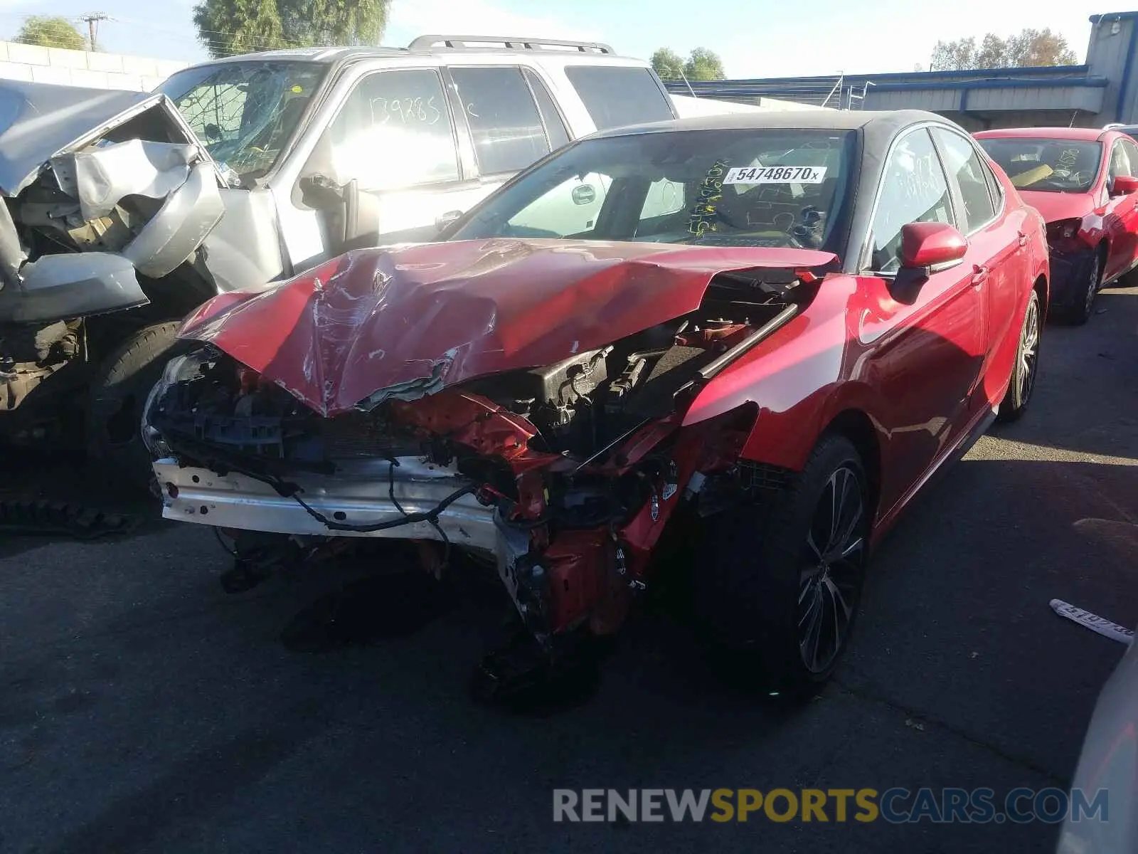 2 Photograph of a damaged car 4T1M11AK0LU365081 TOYOTA CAMRY 2020