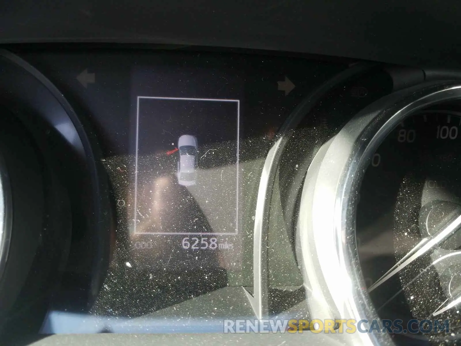 8 Photograph of a damaged car 4T1M11AK0LU365081 TOYOTA CAMRY 2020
