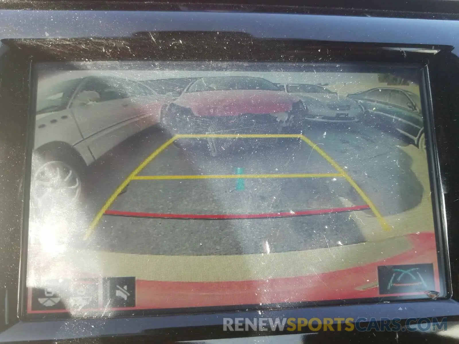 9 Photograph of a damaged car 4T1M11AK0LU365081 TOYOTA CAMRY 2020