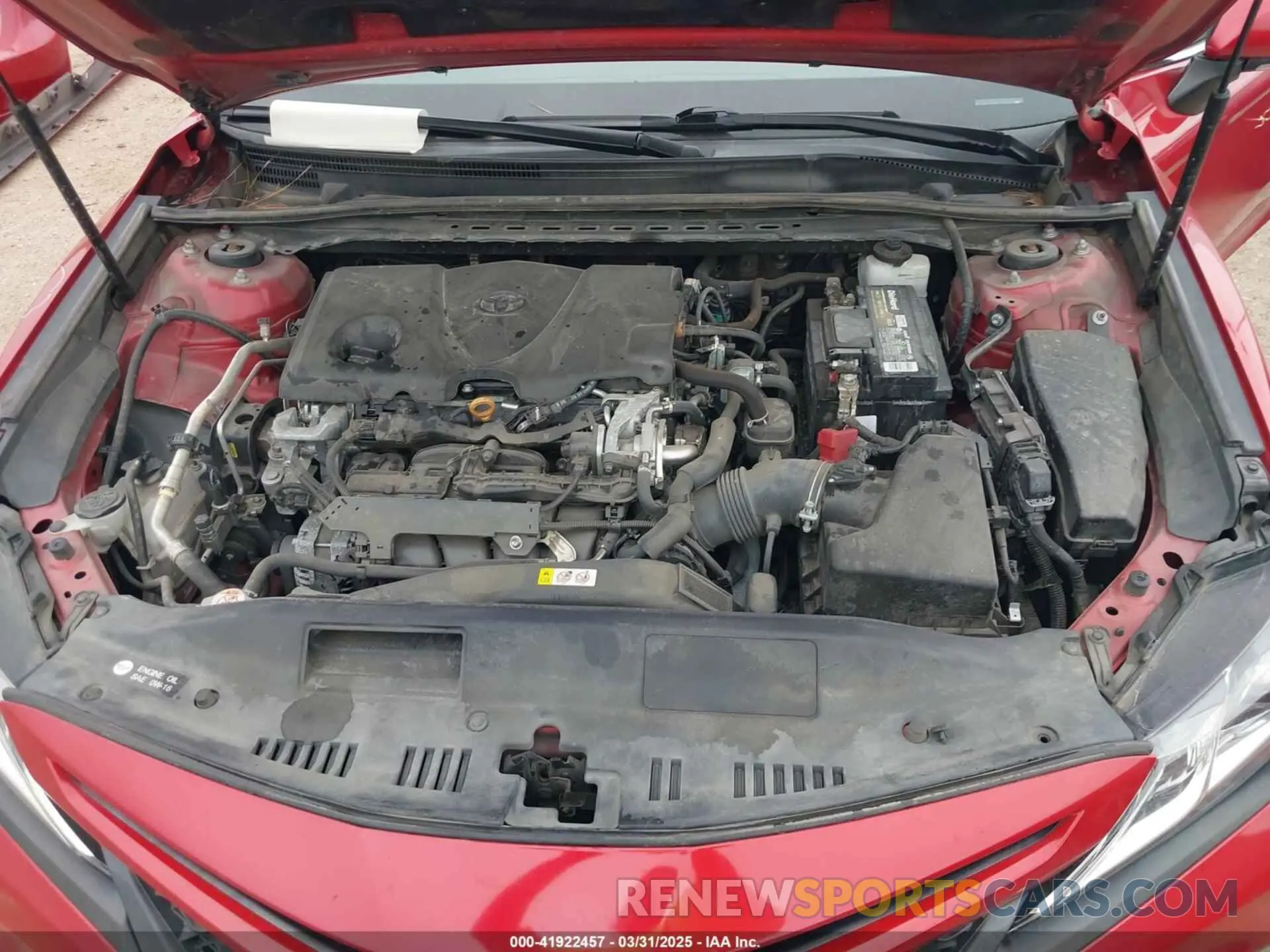 10 Photograph of a damaged car 4T1M11AK0LU376257 TOYOTA CAMRY 2020