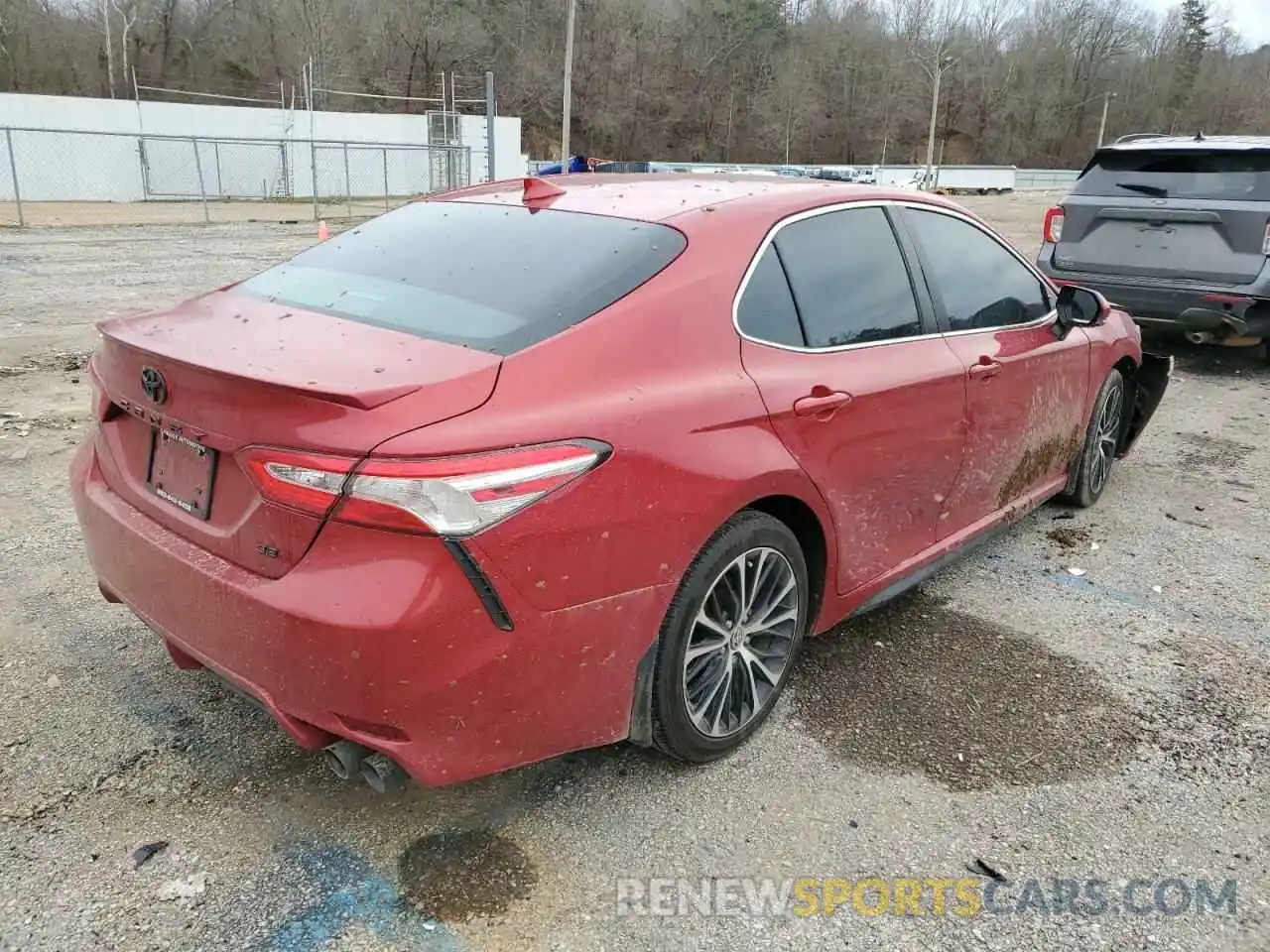 3 Photograph of a damaged car 4T1M11AK0LU390112 TOYOTA CAMRY 2020