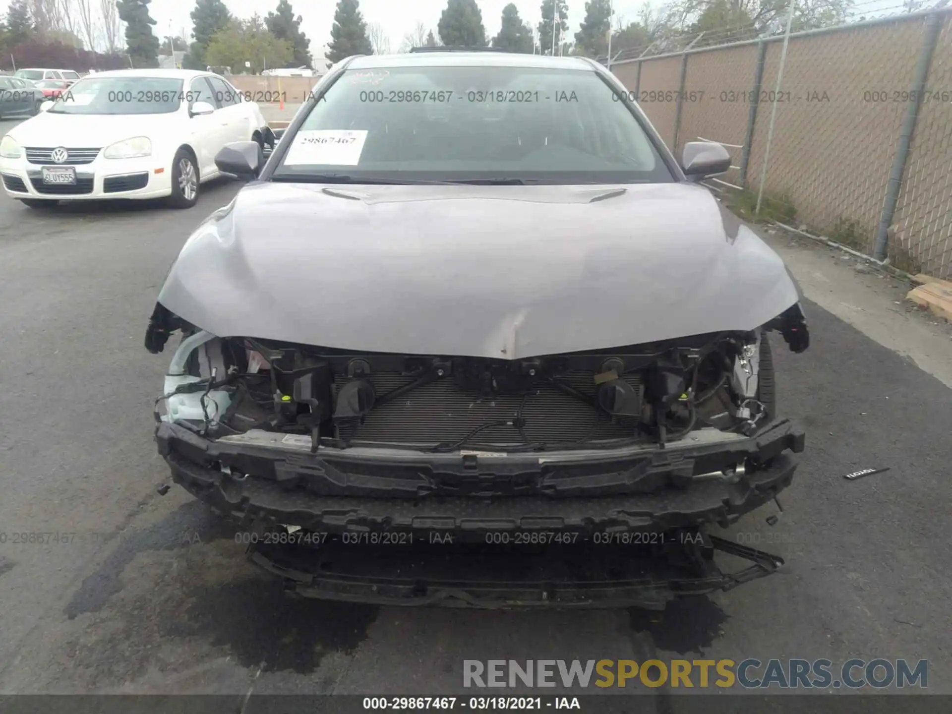 6 Photograph of a damaged car 4T1M11AK0LU913905 TOYOTA CAMRY 2020