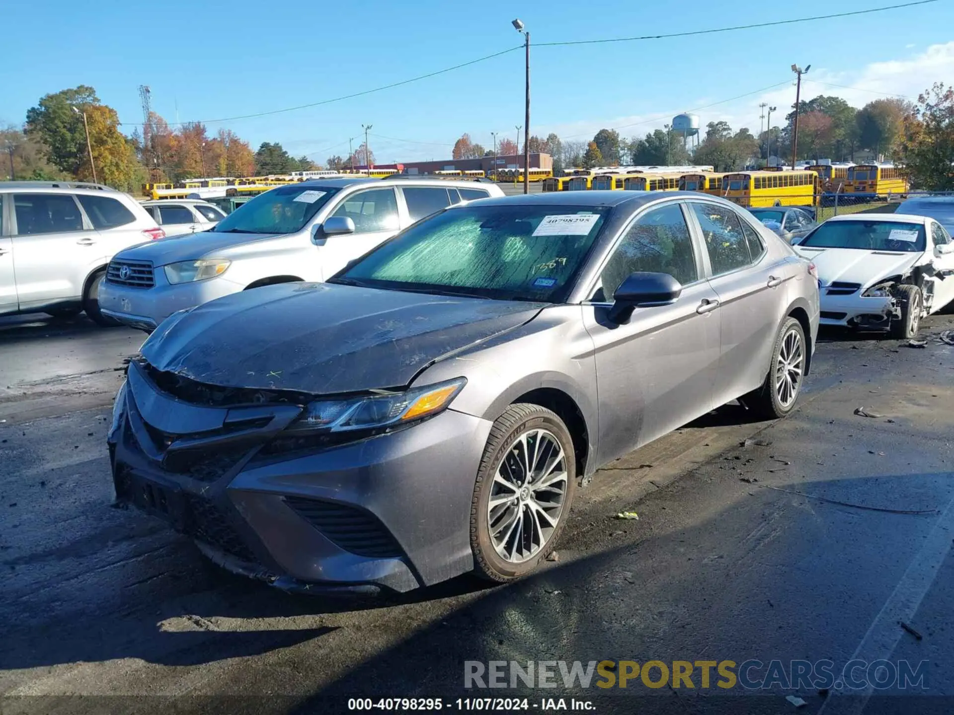 2 Photograph of a damaged car 4T1M11AK0LU951389 TOYOTA CAMRY 2020