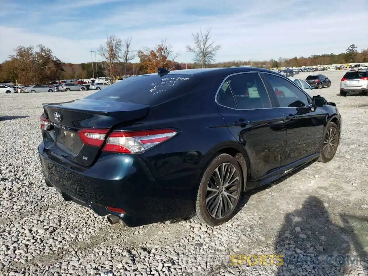 4 Photograph of a damaged car 4T1M11AK0LU968158 TOYOTA CAMRY 2020