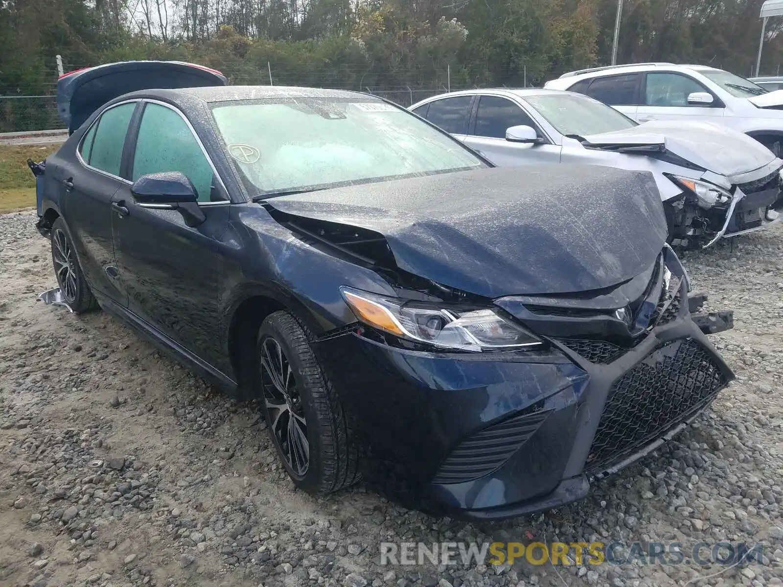 1 Photograph of a damaged car 4T1M11AK0LU984148 TOYOTA CAMRY 2020